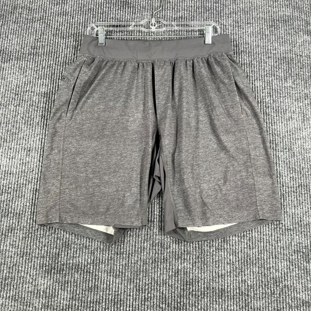 Lululemon Shorts Mens Medium Gray Workout Active Drawstrings Gym Run Lift